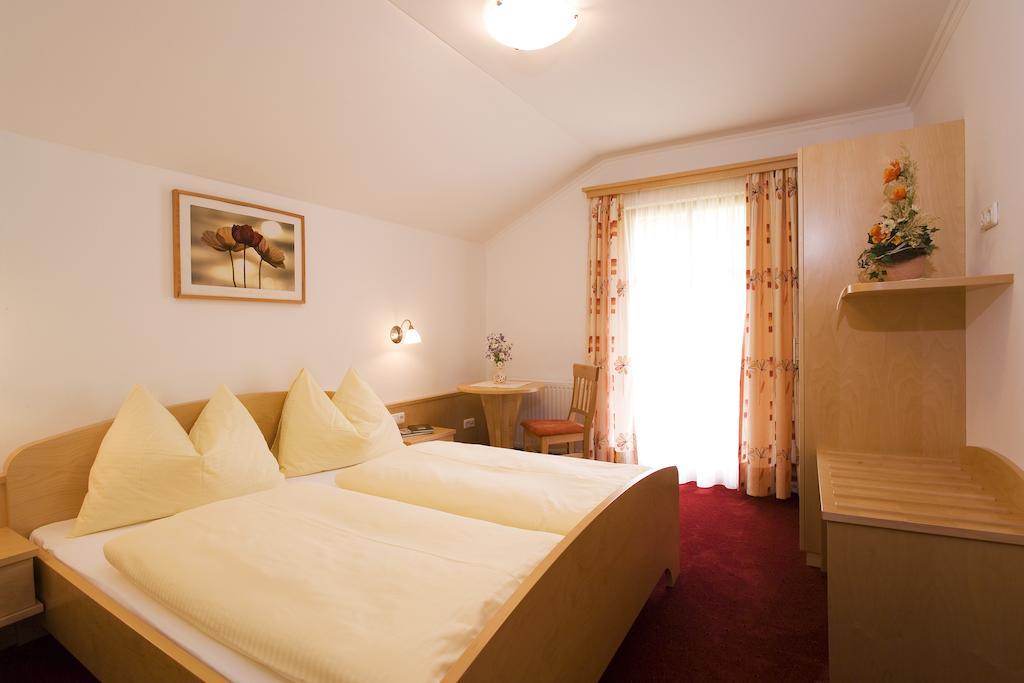 Kleinellmauhof Apartment Гросарл Стая снимка